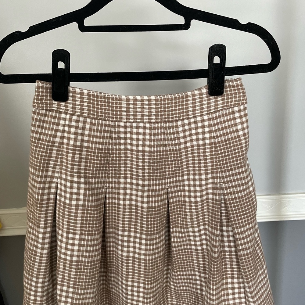 Hollister A-Line Mini Skirt Brown and White Pleated